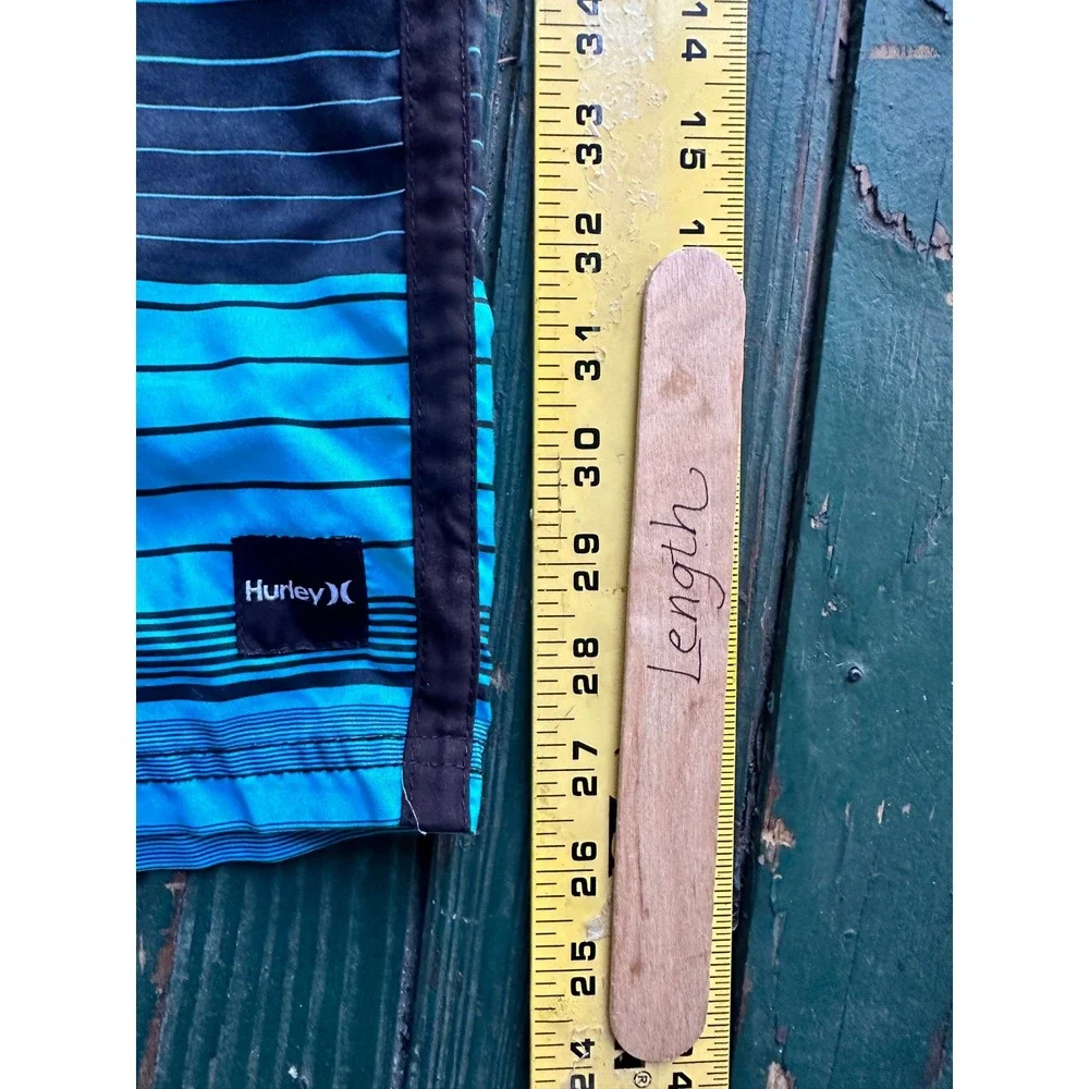 Hurley Mens Board Shorts Blue Teal Striped Swim Trunks Size 31 Surf Beachwear